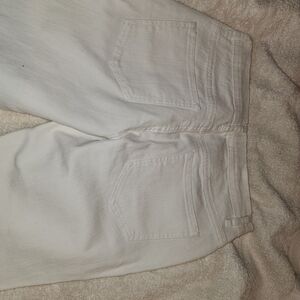 VENUS Classic White Jeans